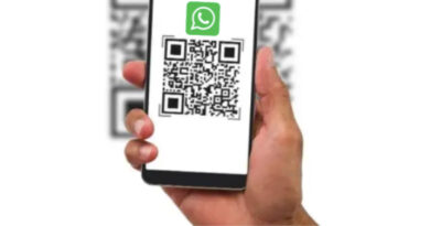 How To Use WhatsApp QR CodesTo Add Contacts